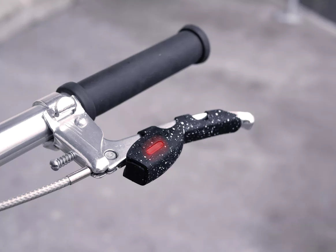 Overade Turn-Licht Delux für Fahhrad, Helm , Roller mit Fernbedienung und Bremslicht