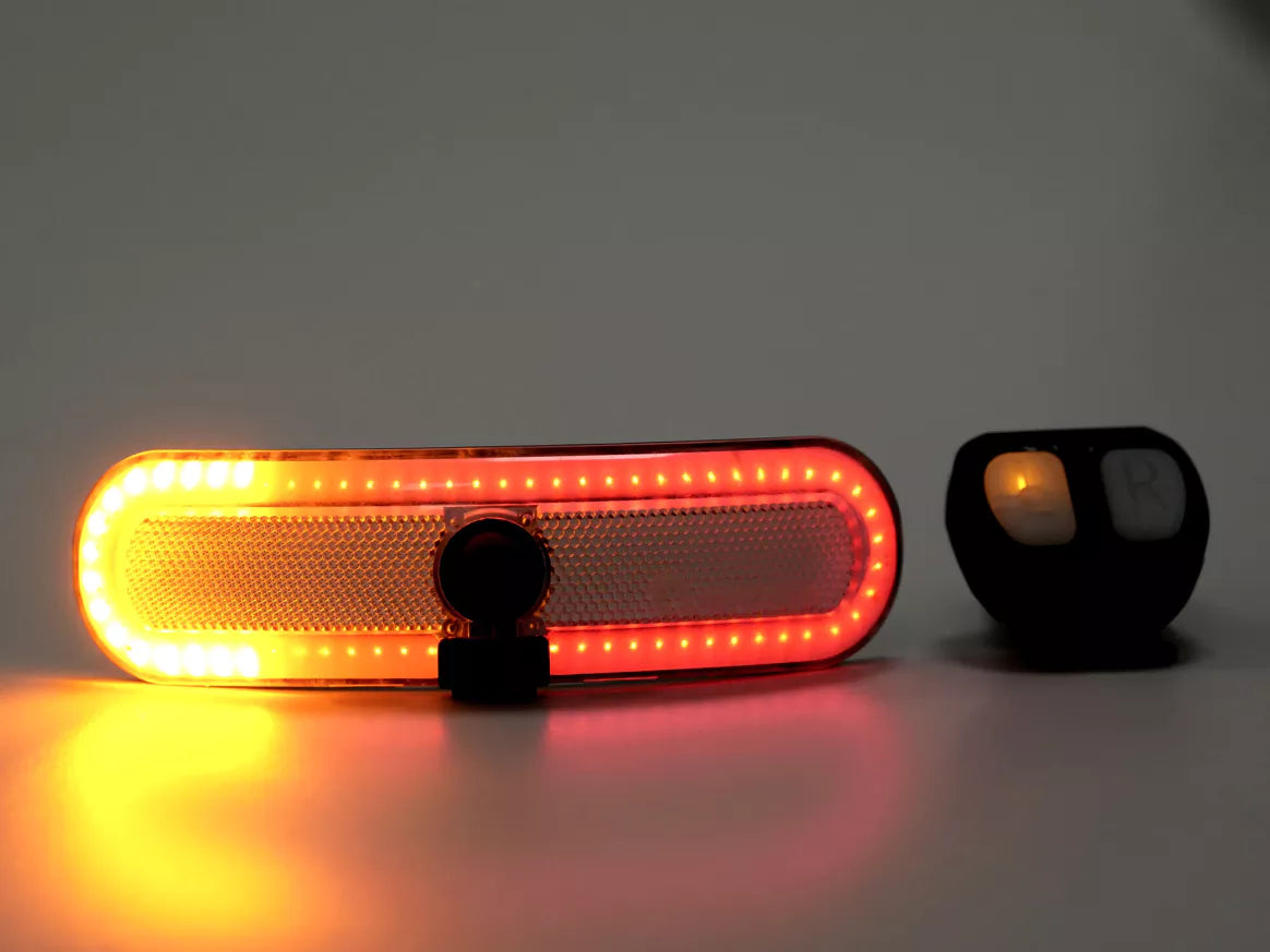 Overade Starter TURN-Licht für Fahrrad, Roller und Helm mit Fernbedienung