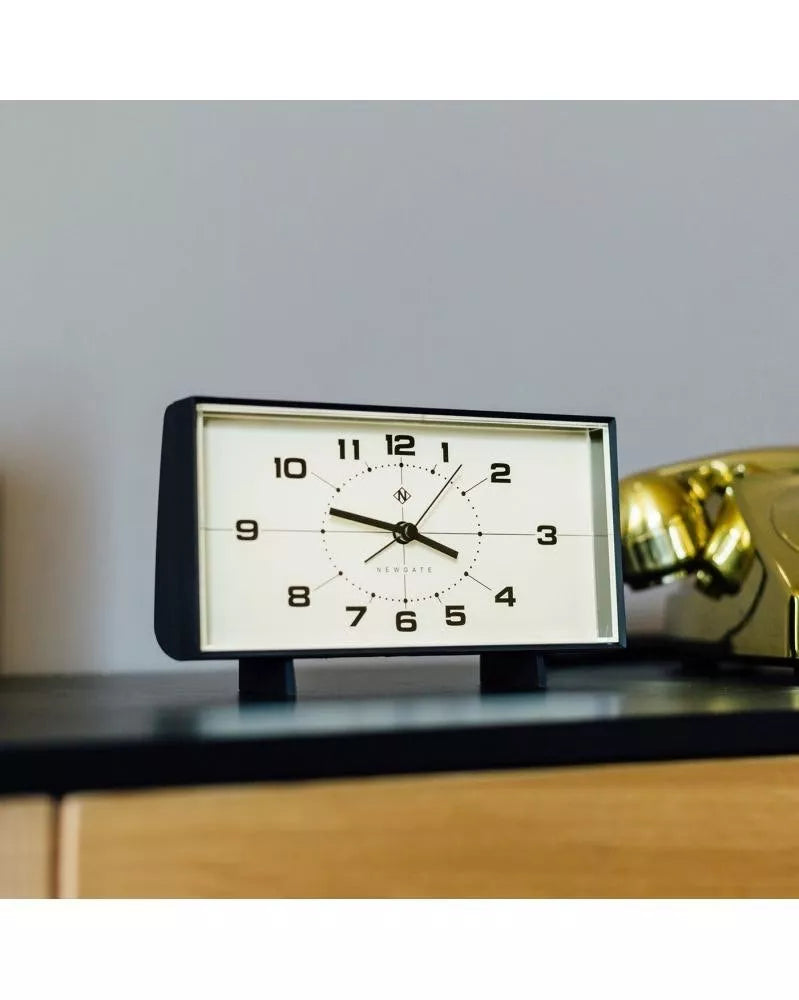 Newgate Wanduhr – „Silent Sweep“ Technologie