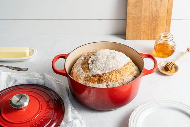 Le Creuset Signature Gusseisen-Bräter Ø 28 cm – Kirschrot
