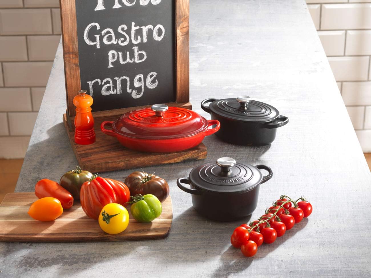 Le Creuset Salz- und Pfeffermühlen-Set Keramik-Mahlwerk Ofenrot 12,1 cm ABS-Kunststoff