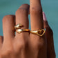 Lily Charmed - Umarmungsring aus 18 Karat vergoldetem 925er Sterlingsilber