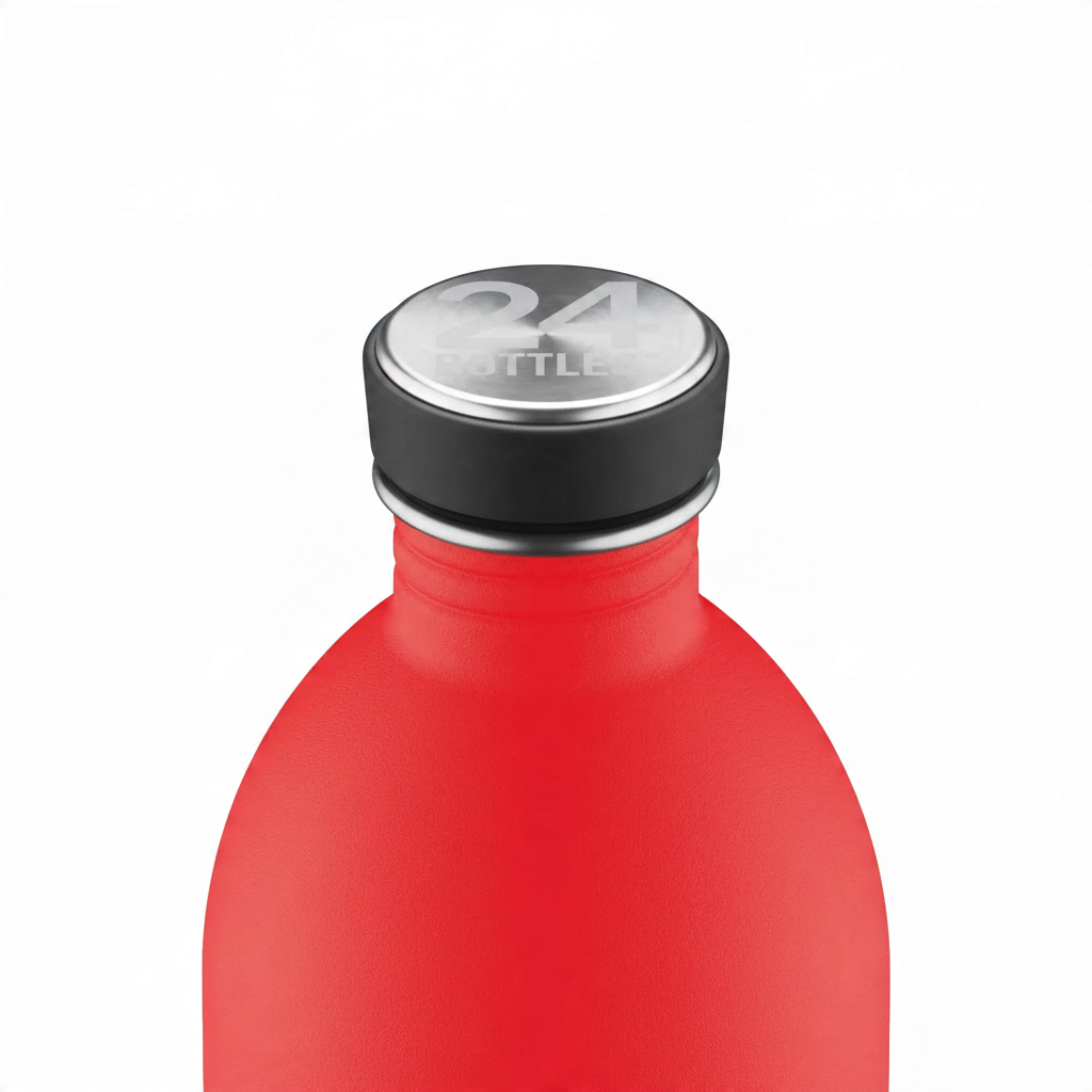 whb-superb 24Bottles Urban Trinkflasche aus rotem Edelstahl mit schwarzem Verschluss und Logo-Prägung