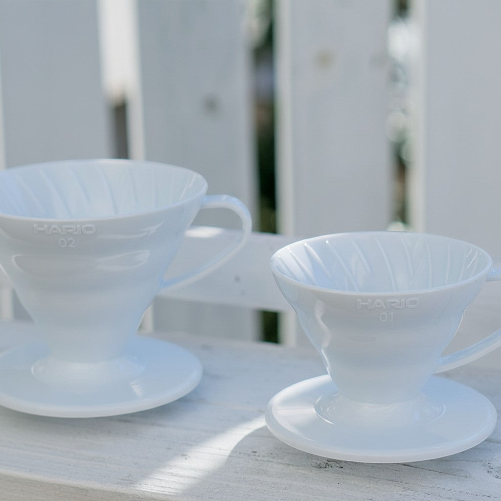 whb-superb HARIO V60 Keramik-Kaffeefilter in Weiß, Größe 01 und 02, für die manuelle Kaffeezubereitung