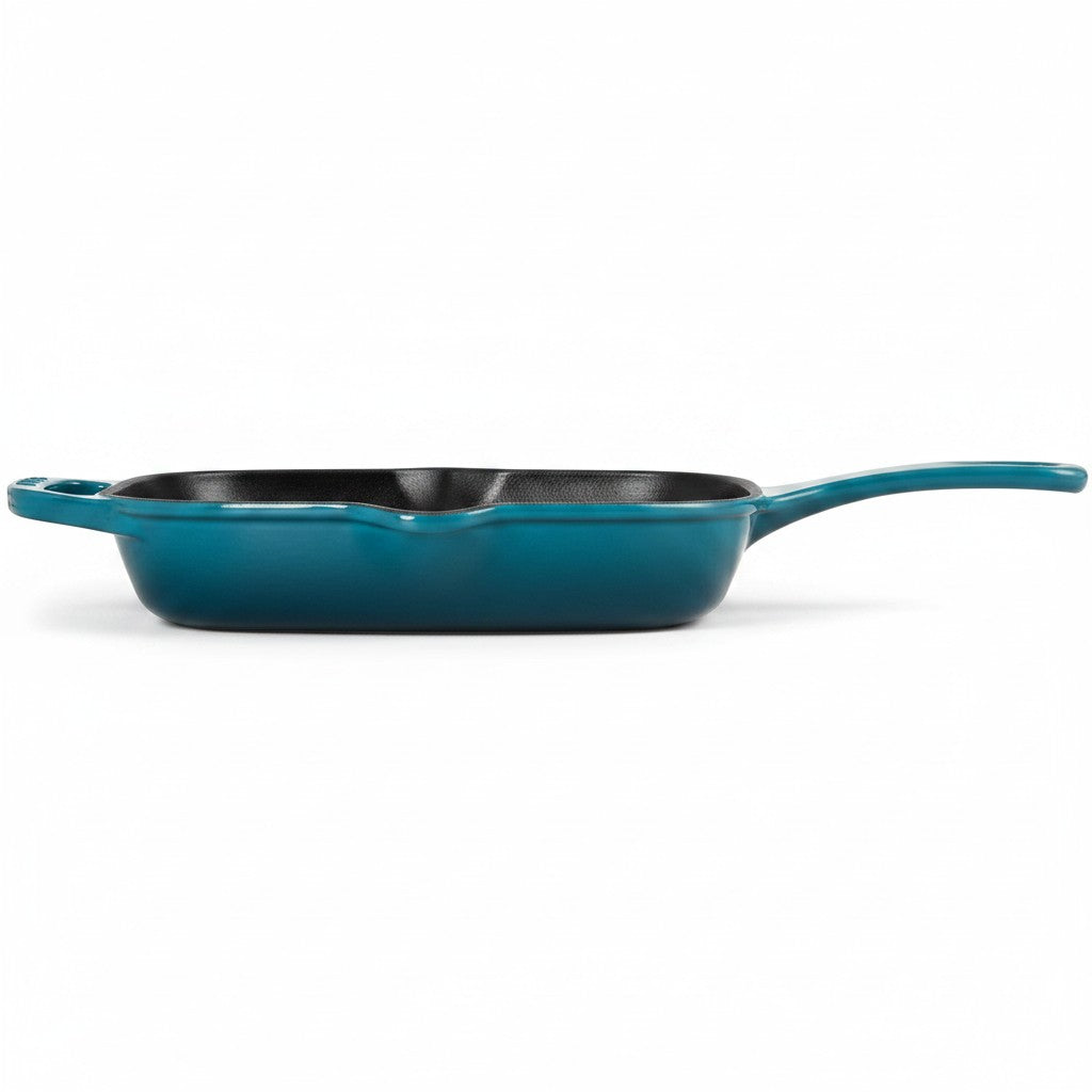 Le Creuset Gusseisen Bratpfanne 26 cm in Deep Teal von whb-superb mit Antihaftbeschichtung für Induktion