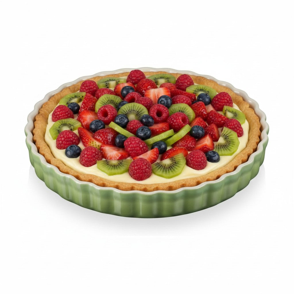 whb-superb Le Creuset Tarteform aus Steinzeug in Bamboo mit frischem Obstkuchen befüllt