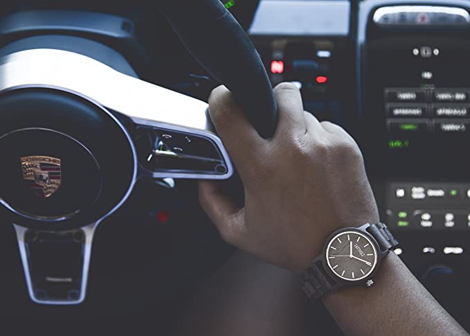 ZARTHOLZ Unisex Holz-Armbanduhr Klassik aus Walnussholz