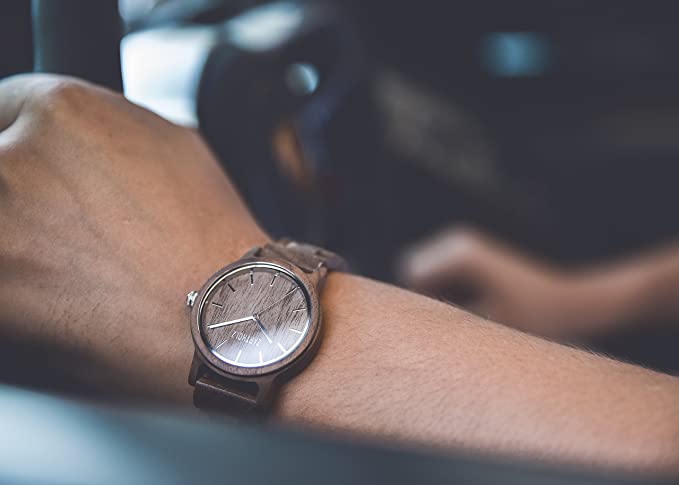 ZARTHOLZ Unisex Holz-Armbanduhr Klassik aus Walnussholz