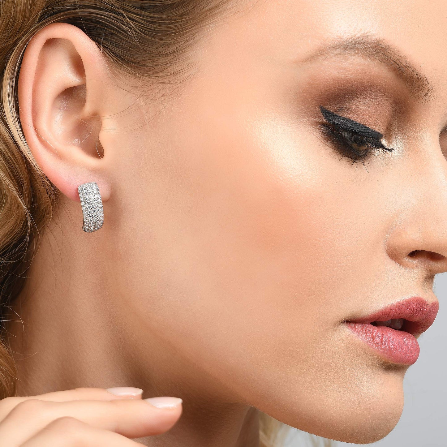 Namana 925 Sterling Silber Creolen mit Zirkonia-Edelsteinen